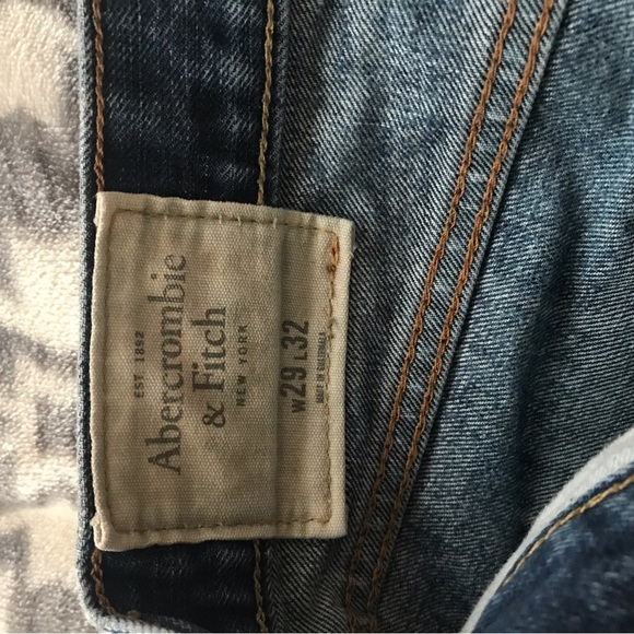 Abercrombie & Fitch Jeans - Picture 3 of 4